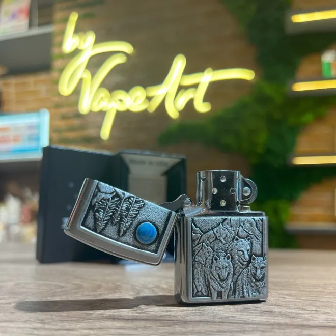 ZIPPO Wolf & Pack Emblem